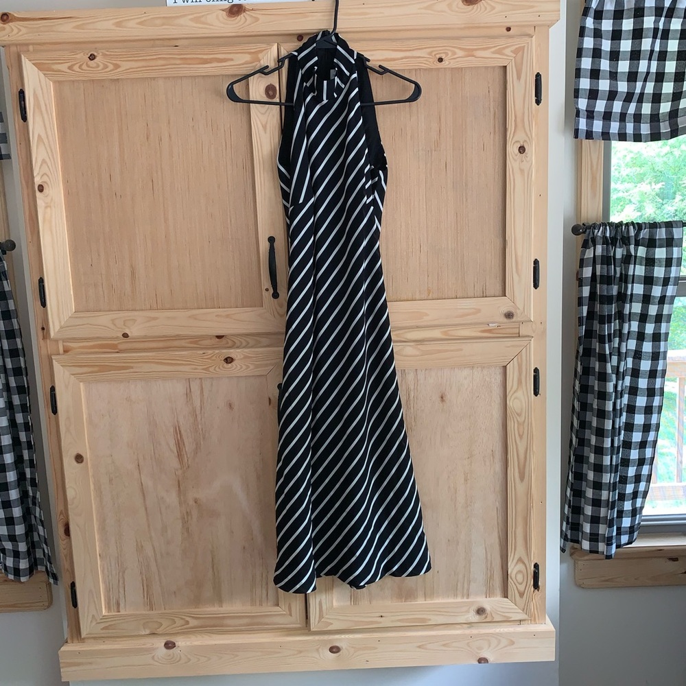 Sharon Young black/white modest maxi dress size S